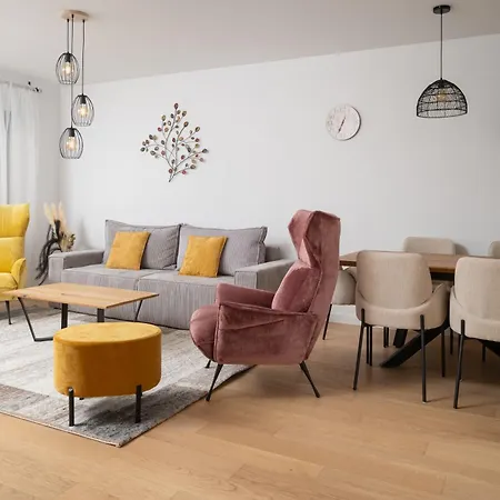 Luxury Mona With Garden & Jacuzzi In Zadar, Borik Задар