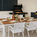 Luxury Mona With Garden & Jacuzzi In Zadar, Borik Apartamento *