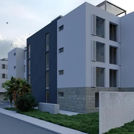 Appartement Luxury Mona With Garden & Jacuzzi In Zadar, Borik Zadar