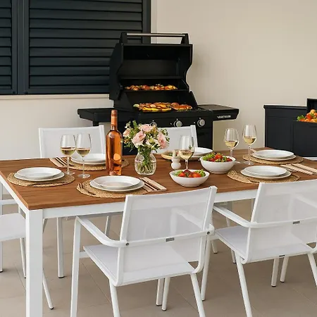 Luxury Mona With Garden & Jacuzzi In Zadar, Borik Appartement *