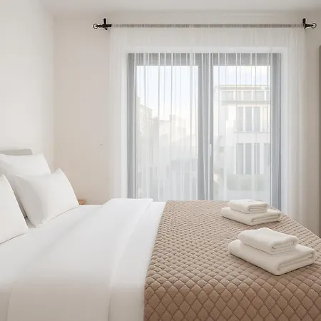 Luxury Mona With Garden & Jacuzzi In Zadar, Borik Appartement