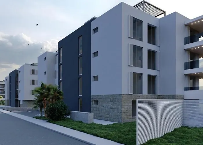 Apartment Luxury Mona With Garden & Jacuzzi In Zadar, Borik Zadar