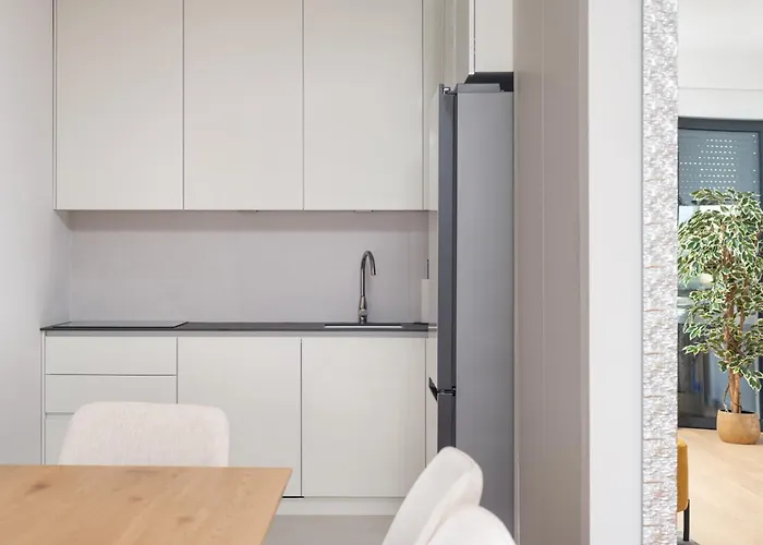 Luxury Mona With Garden & Jacuzzi In Zadar, Borik Apartment *