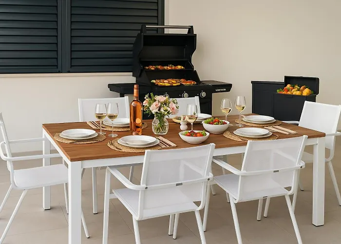 Luxury Mona With Garden & Jacuzzi In Zadar, Borik Apartment *