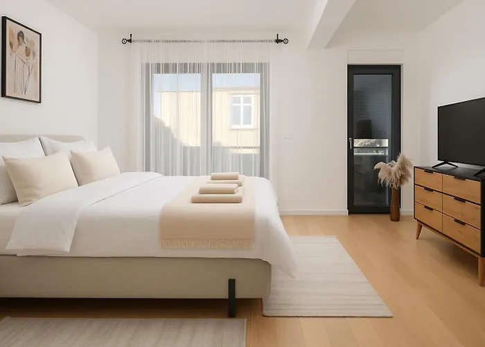 Luxury Mona With Garden & Jacuzzi In Zadar, Borik Zadar